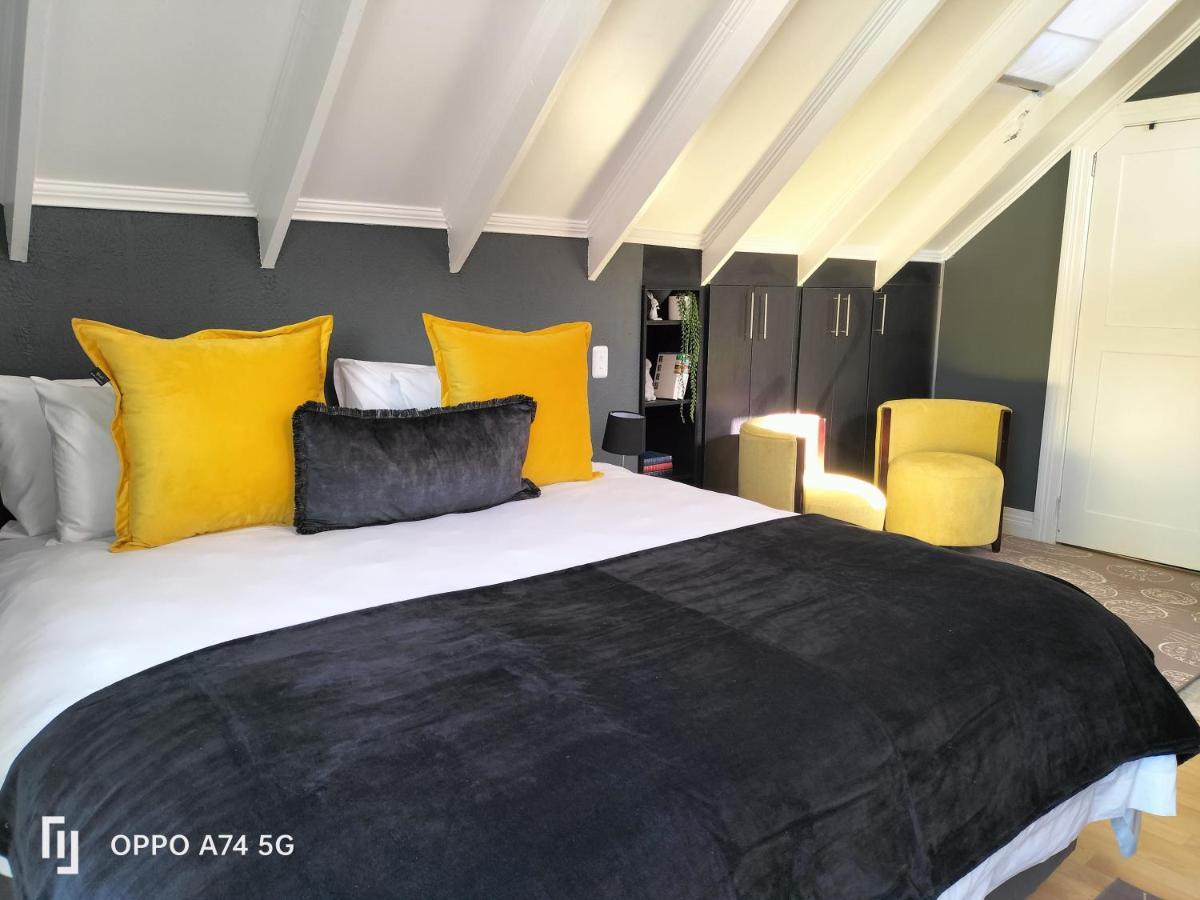 Rozenhof Guest Cottages George Esterno foto