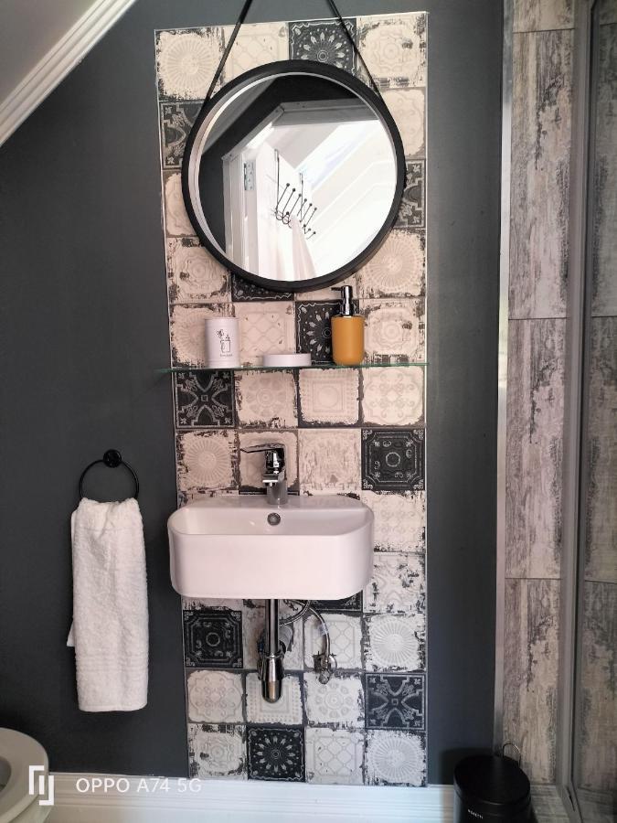 Rozenhof Guest Cottages George Esterno foto